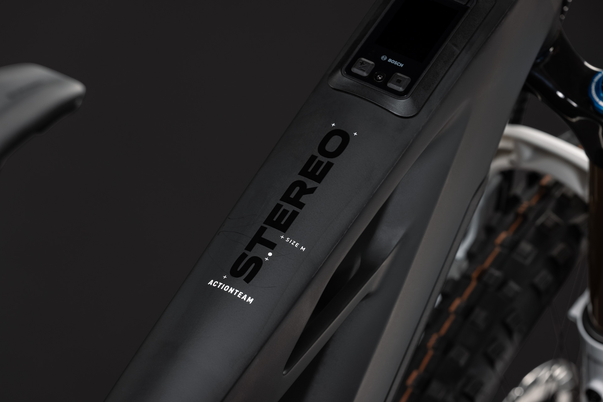 CUBE Stereo Hybrid ONE77 HPC AT 800 - carbon'n'white – Bild 3