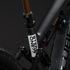 CUBE Stereo Hybrid ONE77 HPC AT 800 - carbon'n'white – Bild 4
