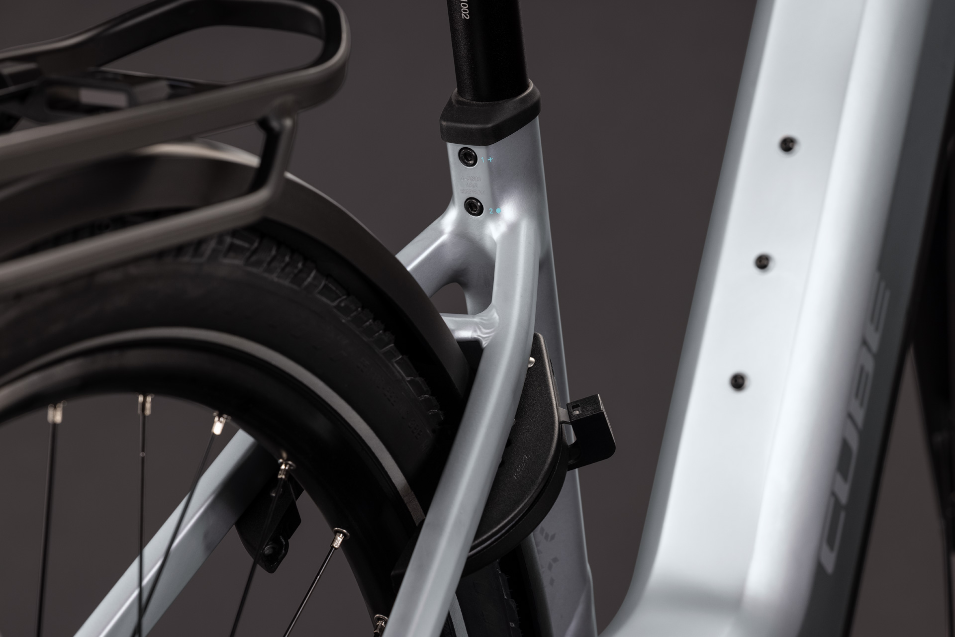 CUBE Kathmandu Hybrid ONE 800 - silverstar'n'reflex – Bild 4